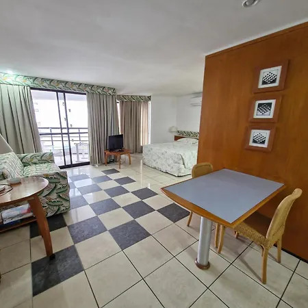 Iate Plaza - Flat 712 Particular Aparthotel 3*